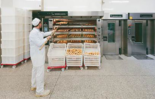 Esselunga ribadisce la propria correttezza nei rapporti con i fornitori di pane fresco.