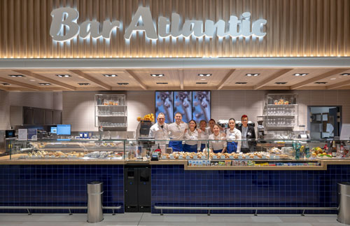 Foto del bancone del Bar Atlantic di San Fruttuoso